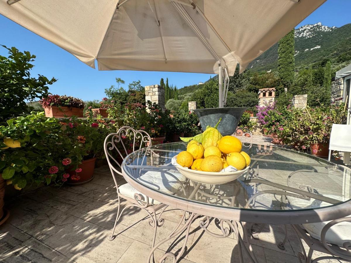 La Cascata Negli Ulivi Bed & Breakfast Toscolano Maderno Bagian luar foto