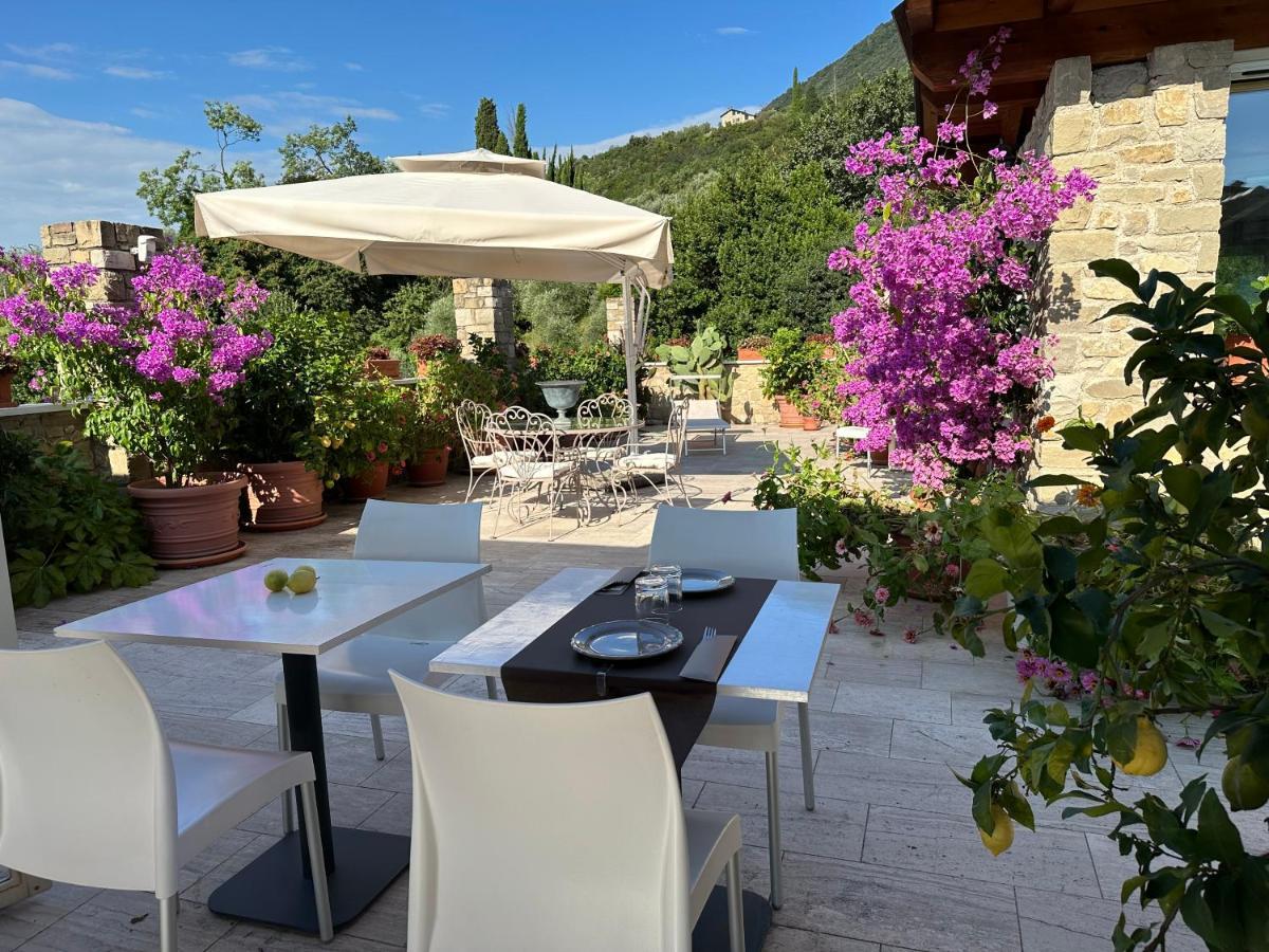La Cascata Negli Ulivi Bed & Breakfast Toscolano Maderno Bagian luar foto