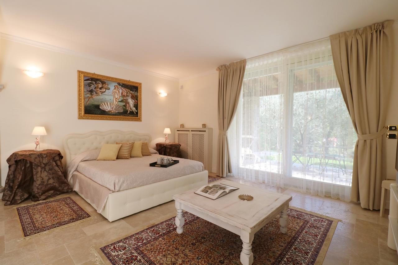 La Cascata Negli Ulivi Bed & Breakfast Toscolano Maderno Bagian luar foto