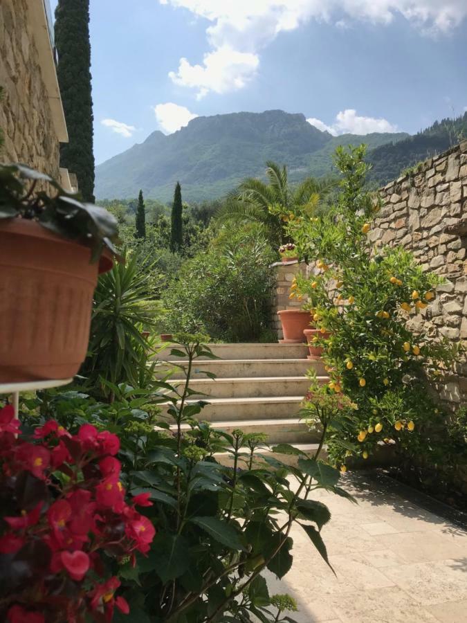 La Cascata Negli Ulivi Bed & Breakfast Toscolano Maderno Bagian luar foto