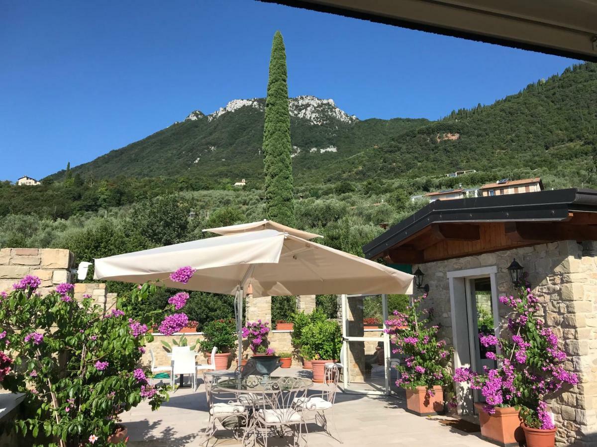 La Cascata Negli Ulivi Bed & Breakfast Toscolano Maderno Bagian luar foto